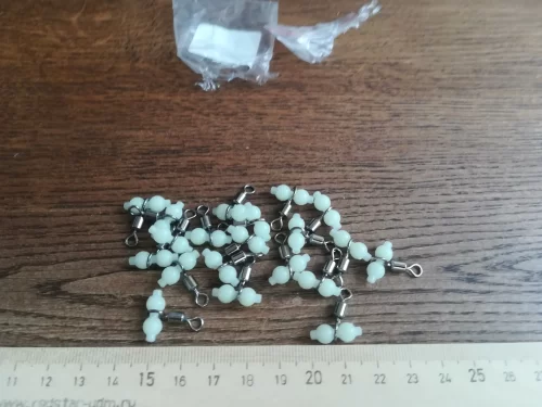 20pcs Luminous 3-Way Fishing Swivels – Rolling Line Connectors with Fluorescent Beads photo review