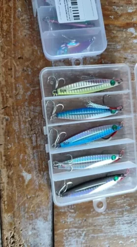 5pcs Metal Jig Fishing Lure Set – 10g to 40g Weights for Bass, Trout, and Saltwater Jigging photo review