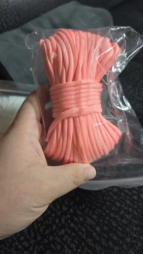 Luminous Paracord – 9-Strand Fluorescent Nylon Rope for Outdoor, Camping & Survival photo review