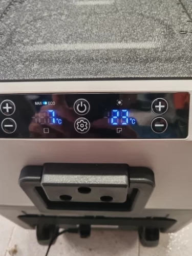 Portable Compressor Car Refrigerator – 35L / 45L / 55L with Foldable Handle & Wheels photo review