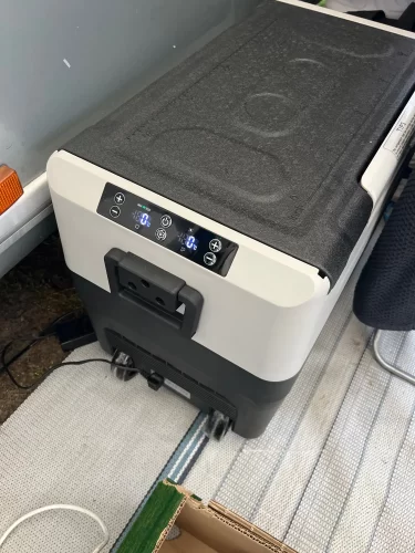 Portable Compressor Car Refrigerator – 35L / 45L / 55L with Foldable Handle & Wheels photo review