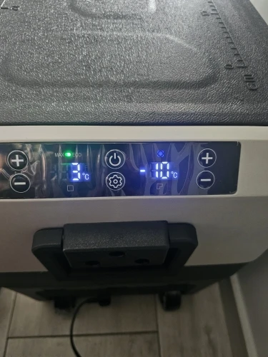 Portable Compressor Car Refrigerator – 35L / 45L / 55L with Foldable Handle & Wheels photo review