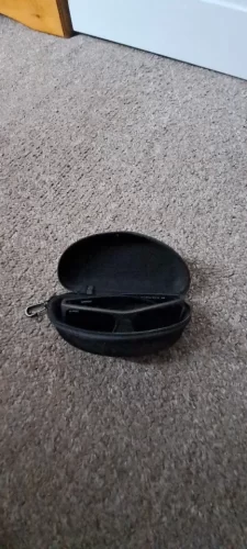 Sunglass Case with Carabiner Hook Colorful Sunglasses Hard Case Zipper Eyeglasses and Sunglass Holder photo review