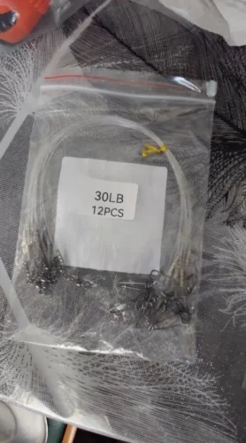 10-Pack Fluorocarbon Fishing Leaders – 20lb / 50lb Line with Swivels & Snaps photo review