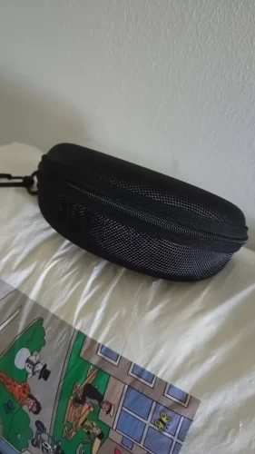 Sunglass Case with Carabiner Hook Colorful Sunglasses Hard Case Zipper Eyeglasses and Sunglass Holder photo review