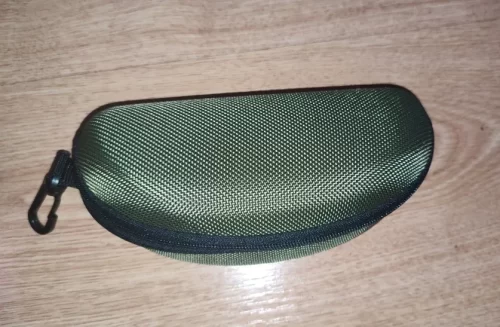 Sunglass Case with Carabiner Hook Colorful Sunglasses Hard Case Zipper Eyeglasses and Sunglass Holder photo review