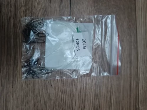 10-Pack Fluorocarbon Fishing Leaders – 20lb / 50lb Line with Swivels & Snaps photo review