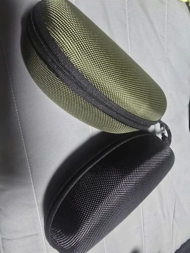 Sunglass Case with Carabiner Hook Colorful Sunglasses Hard Case Zipper Eyeglasses and Sunglass Holder photo review